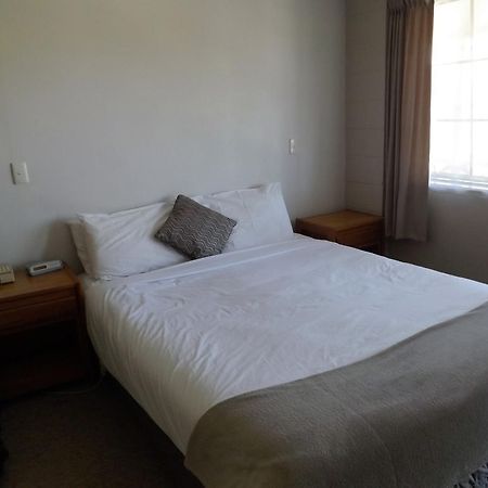 Karaka Tree Motel Taupo Kültér fotó