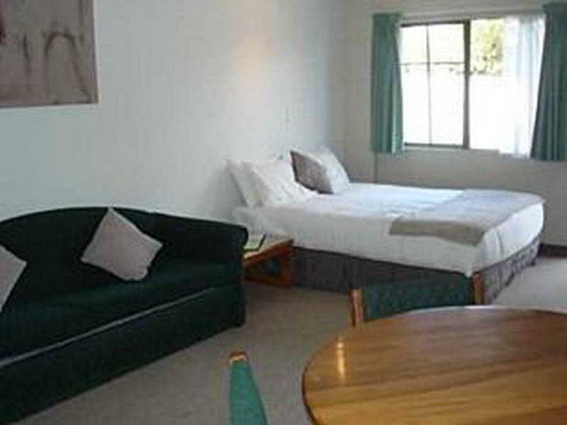 Karaka Tree Motel Taupo Kültér fotó