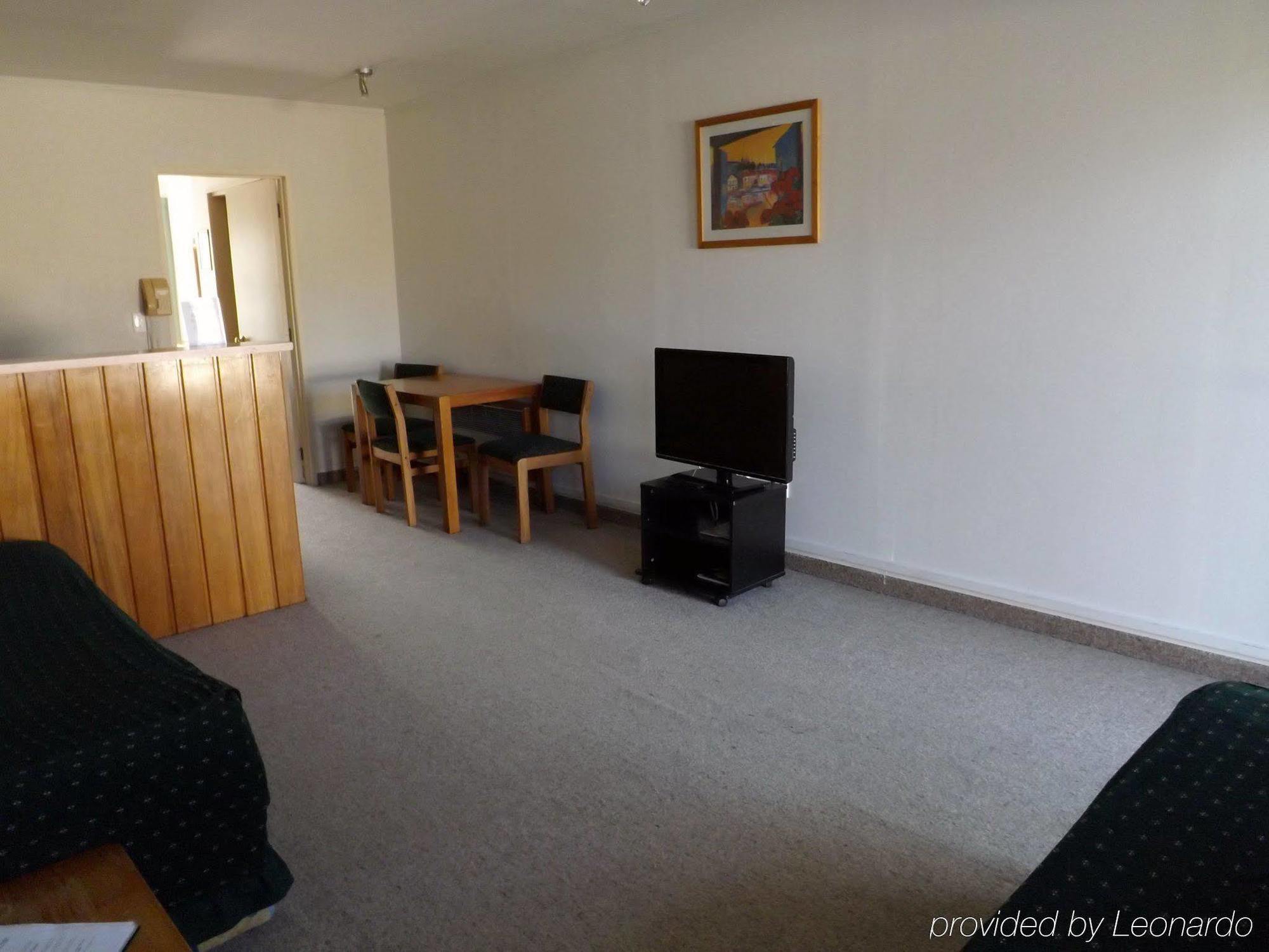 Karaka Tree Motel Taupo Kültér fotó