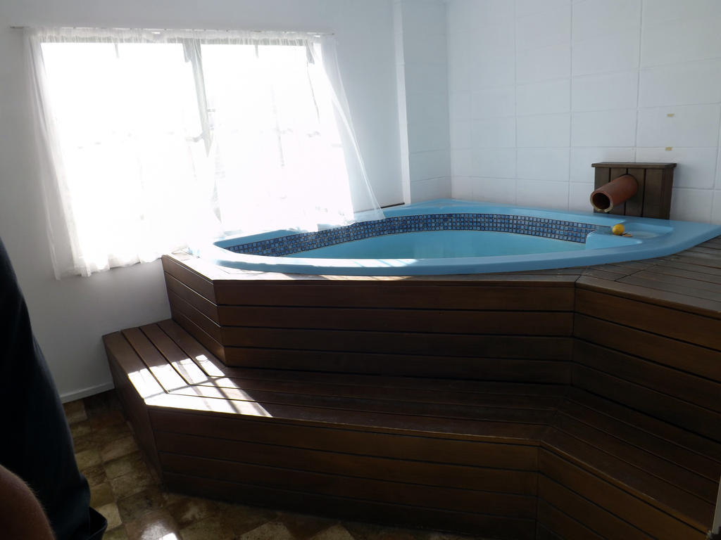 Karaka Tree Motel Taupo Kültér fotó